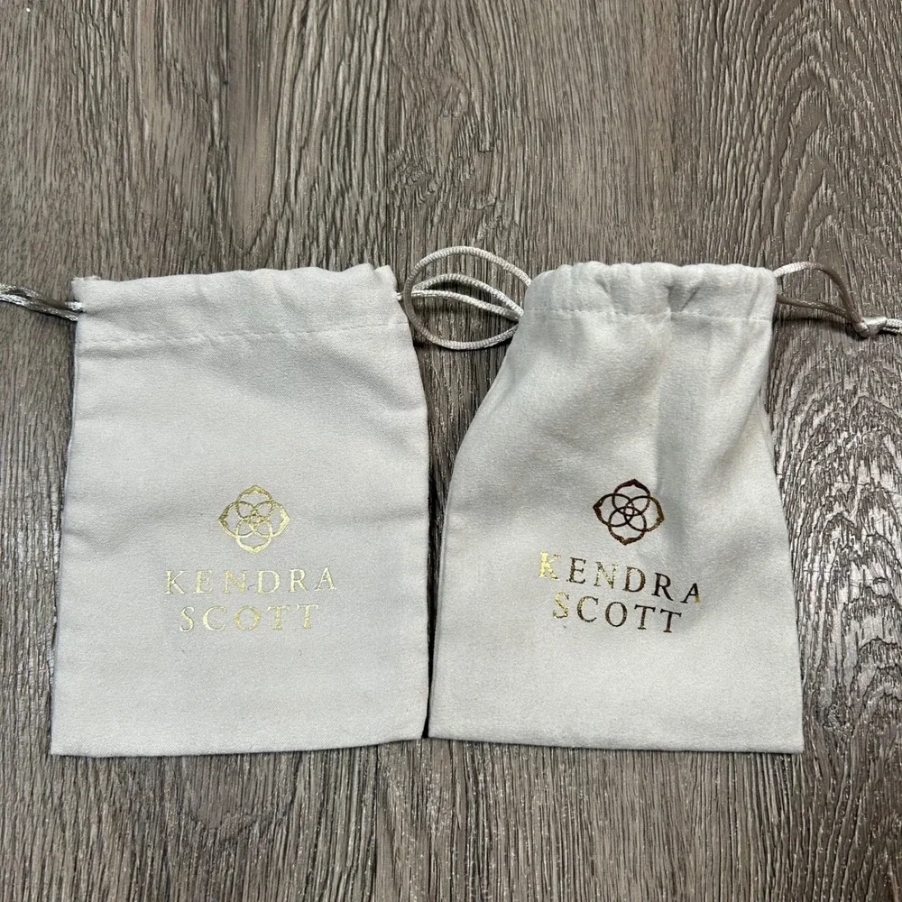 Kendra Scott Jewelry Pouch Cream Gold Foil Logo Drawstring Dust Bag Set of 2